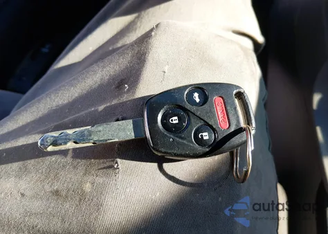 2013 Honda Civic Lx z USA, uszkodzony, nr VIN 2HGFB2F56DH522394